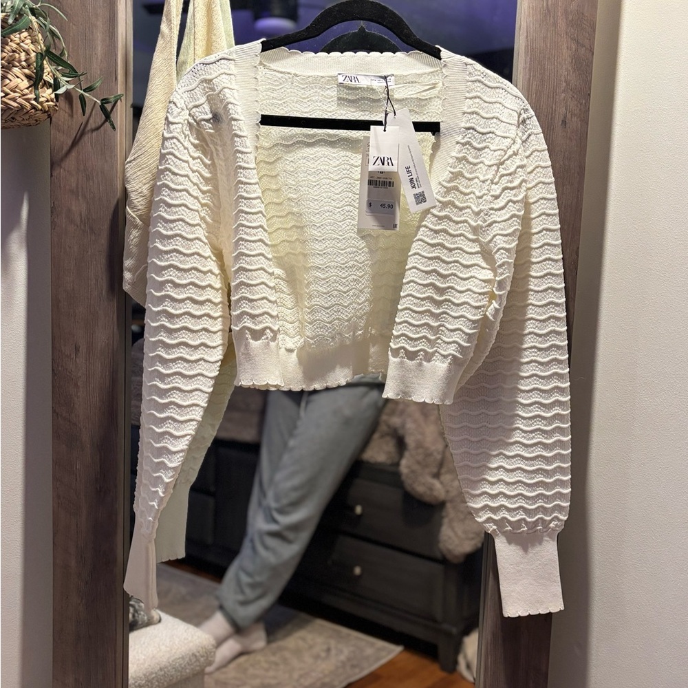 Zara Cream Cardigan Sweater with Textured Knit